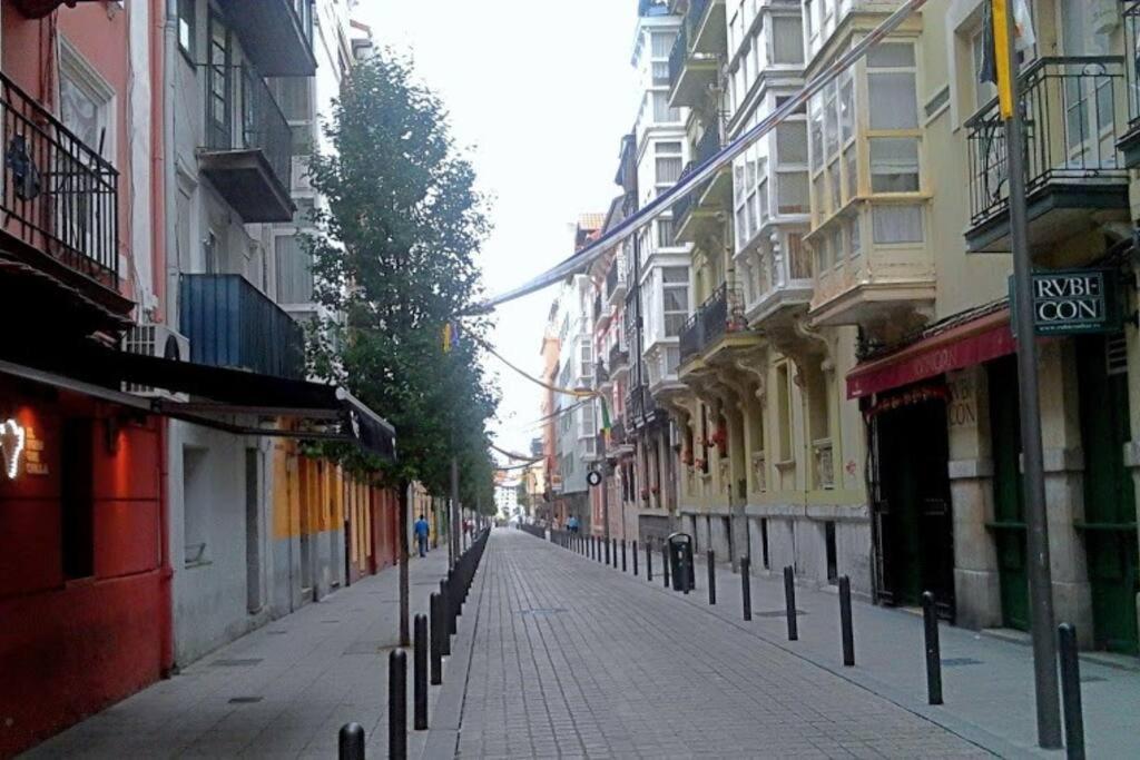 Apto. Central - Newly Refurbished! Santander Zewnętrze zdjęcie